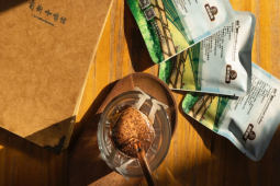 挂耳黑咖啡饮用好处｜滤泡咖啡有哪些优势？挂耳咖啡包能冲泡几次？怎么正确冲泡滤泡式咖啡？