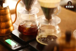 咖啡冲煮｜冰手冲咖啡与热手冲的冲煮参数有哪些不同？怎么做才能使冰手冲咖啡浓郁好喝？