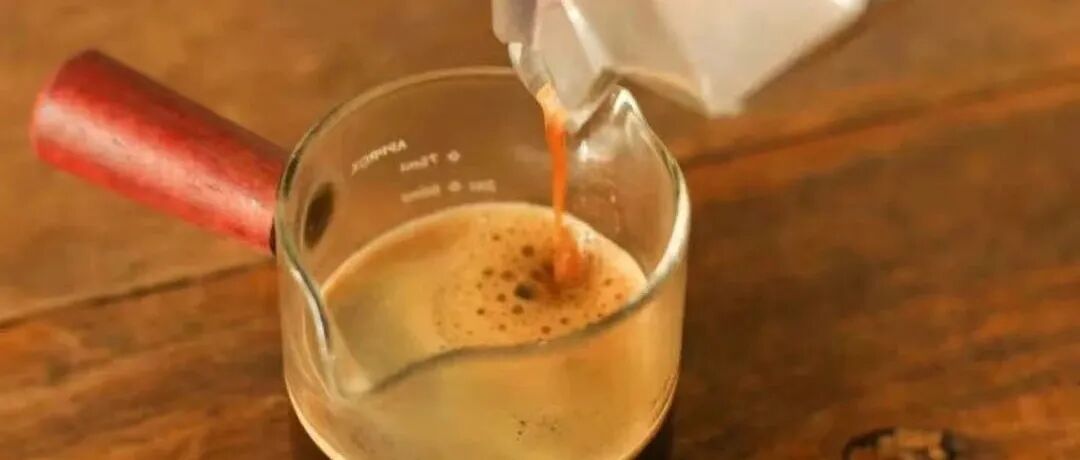 摩卡壶煮出来的咖啡算Espresso吗？