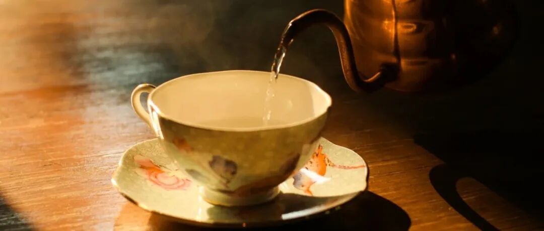 现在已经不流行给咖啡温杯了？