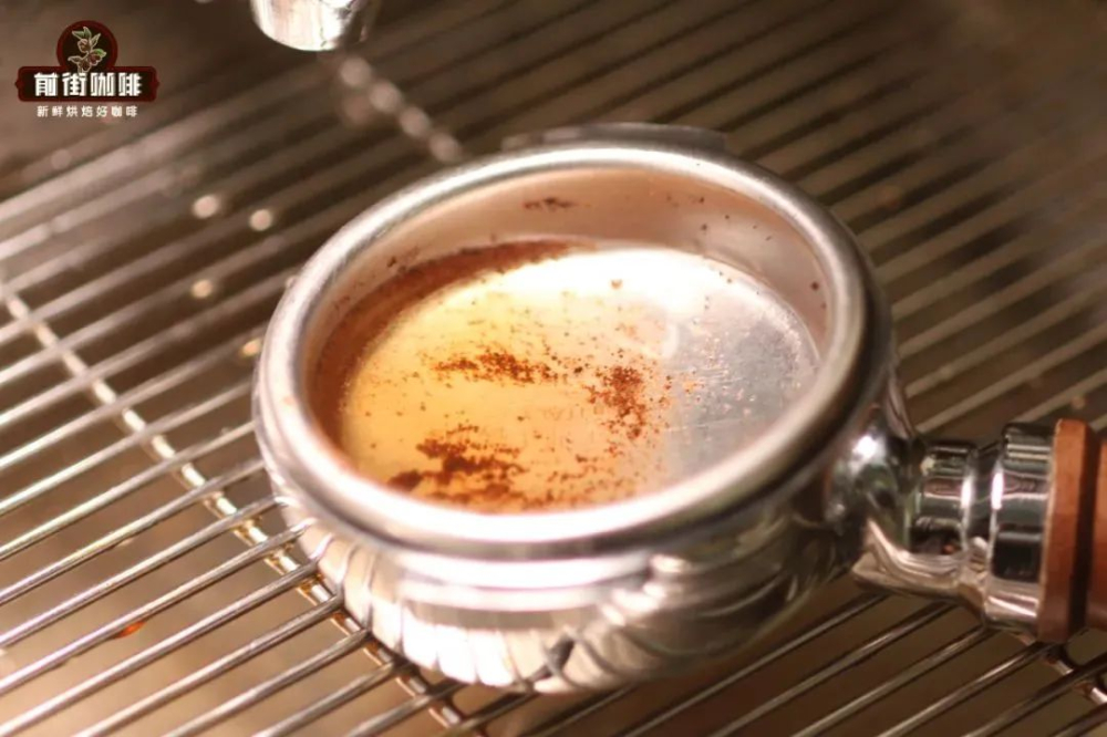 ee4febd0fd4006a.jpg ee4febd0fd4006a.jpg