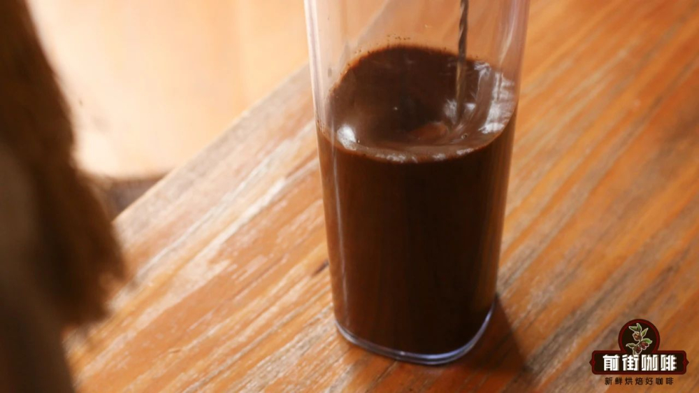 176516021374bd22.jpg 176516021374bd22.jpg