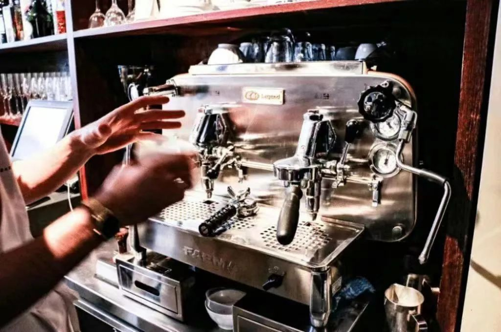 250d9f95a87bd1d.jpg 250d9f95a87bd1d.jpg