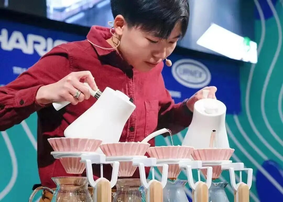 成为世界冠军的诀窍居然是--冲咖啡时加“冷水”！？